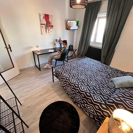 Sea View And Private Parking *