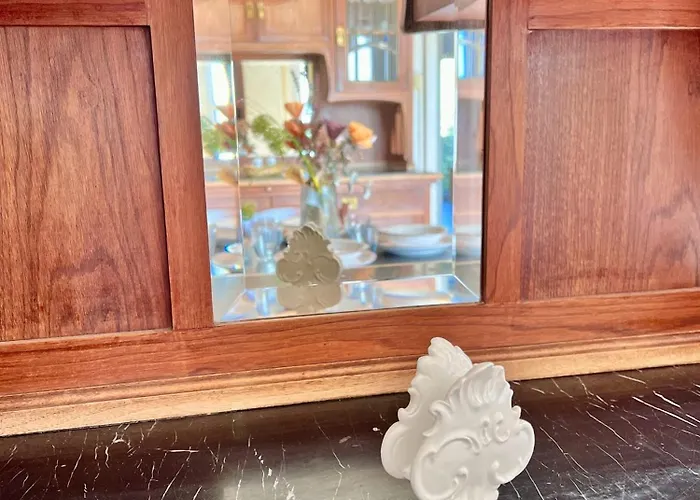 Sea View And Private Parking Triëst