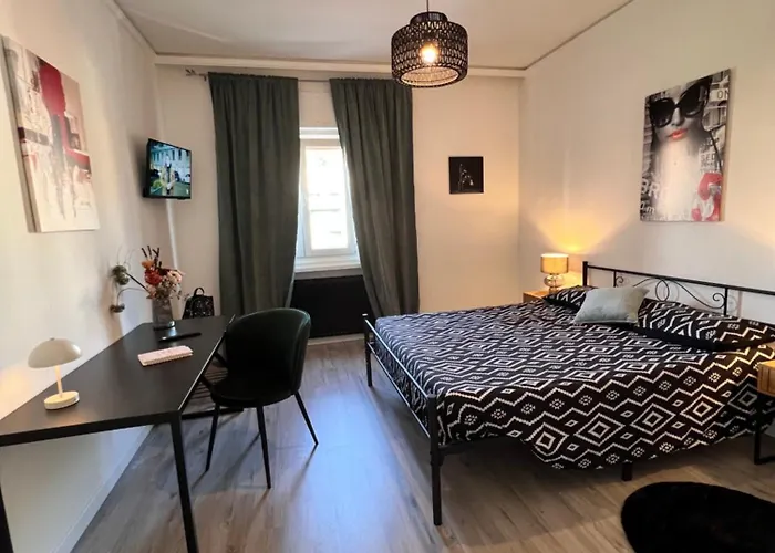 Sea View And Private Parking Appartement *