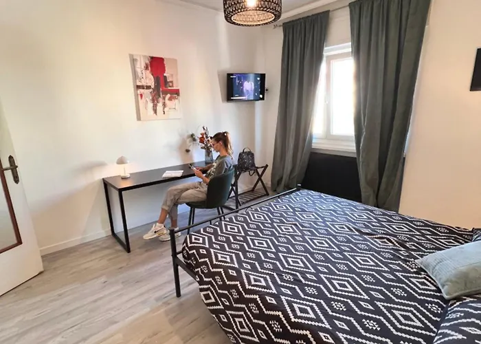 Sea View And Private Parking Appartement